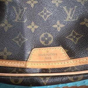 Louis Vuitton menilmontant mm monogram